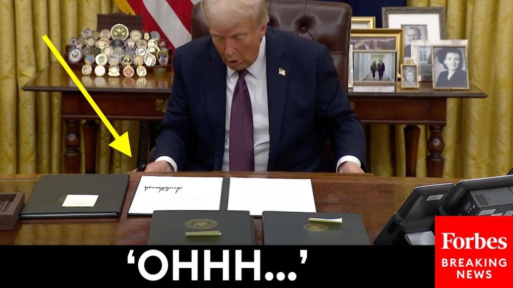 JUST IN: Trump Discovers Letter Biden Left Him In The Resolute Desk In The Oval Office